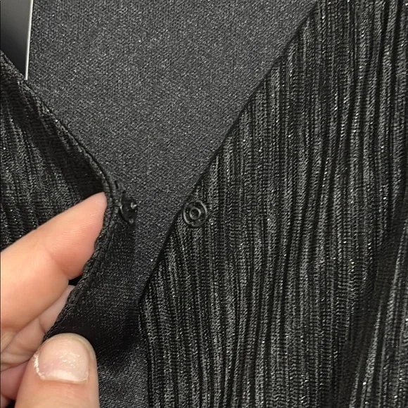 NWT Black Glitter Plissé Mini Dress V-Neck Long Sleeve Metallic Sparkle large - Picture 5 of 13